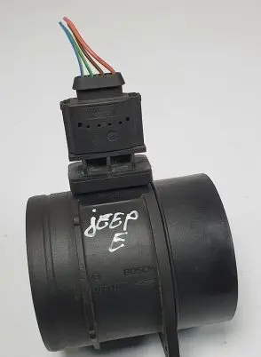 Jeep Grand Cherokee (WK) Mass air flow meter A0000942248