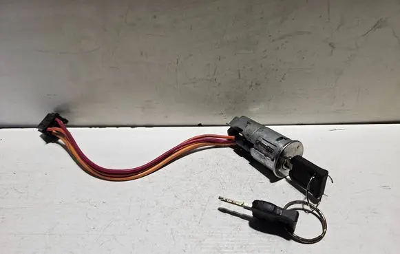 Renault Megane I Ignition lock