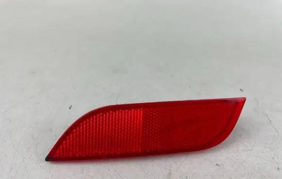 Subaru Legacy Rear tail light reflector 32302L