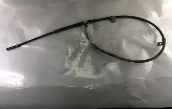 Handbrake/parking brake wiring cable