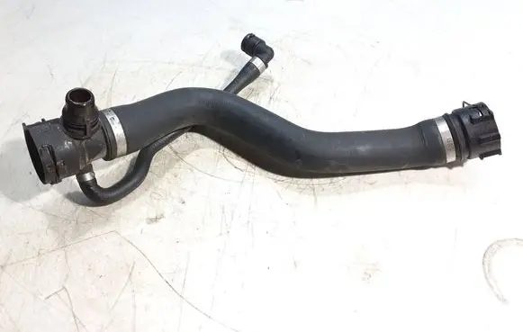 BMW 3 E90 E91 Engine coolant pipe/hose 7797257