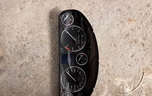 Peugeot 406 Speedometer (instrument cluster)