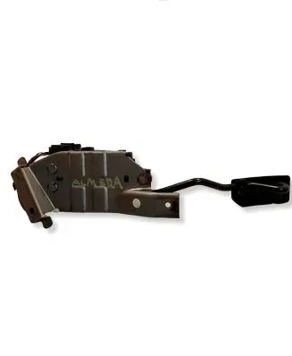 Nissan Almera N16 Accelerator throttle pedal 18002BM700