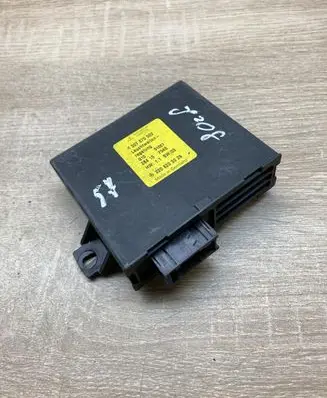Mercedes-Benz S W220 Light module LCM 2208203026 0307870002