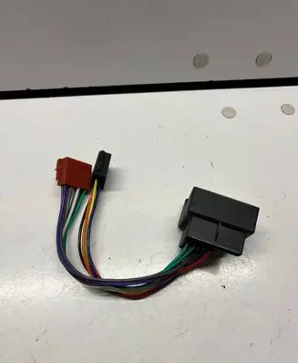 Audi TT TTS Mk2 EUR ISO radio connector