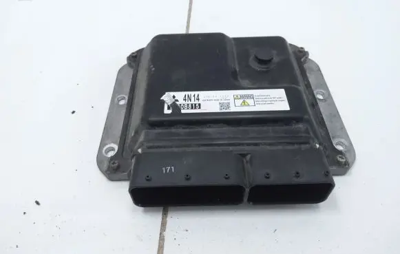 Mitsubishi Outlander Engine control unit/module ECU 2757001733