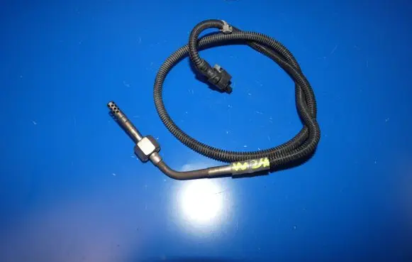 Mercedes-Benz B W246 W242 Exhaust gas temperature sensor A0009058501