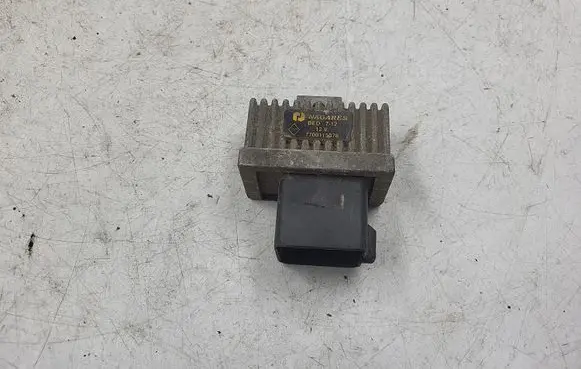 Renault Kangoo I Glow plug pre-heat relay 7700115078