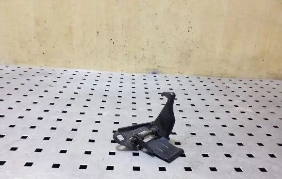 Land Rover Freelander 2 - LR2 Engine bonnet/hood lock/latch loop/hook 6H5216892AC