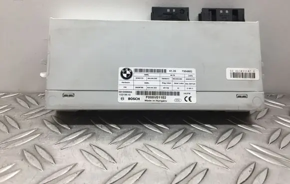 BMW 5 F10 F11 Tailgate/trunk control unit/module 7304902 61357304902 F005V01102