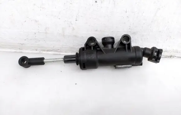 Mercedes-Benz A W177 Clutch slave cylinder A2052900012