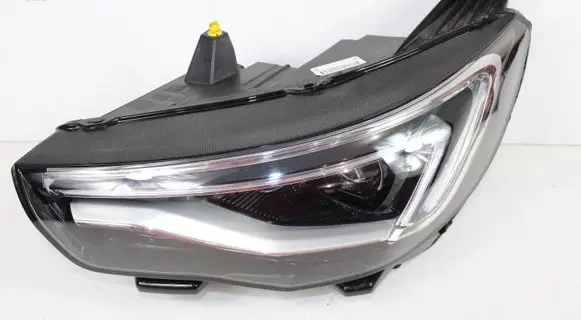 Opel Grandland X Headlight/headlamp YP00016180