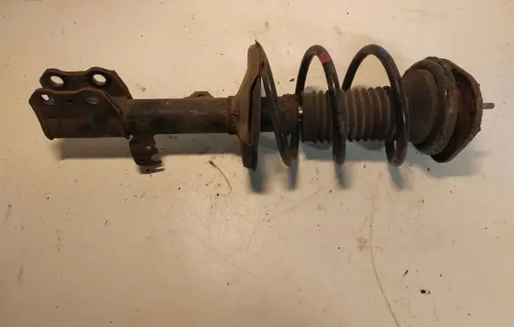 Toyota Avensis T250 Front shock absorber with coil spring