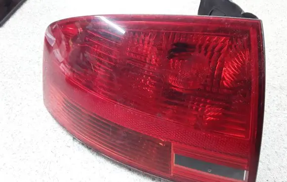 Audi A4 S4 B7 8E 8H Rear/tail lights L965069