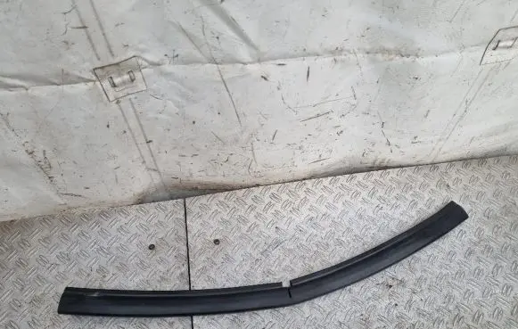 BMW X1 E84 Engine compartment rubber 2991416