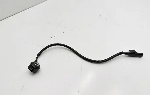 Skoda Octavia Mk4 Detonation knock sensor 06K905377E