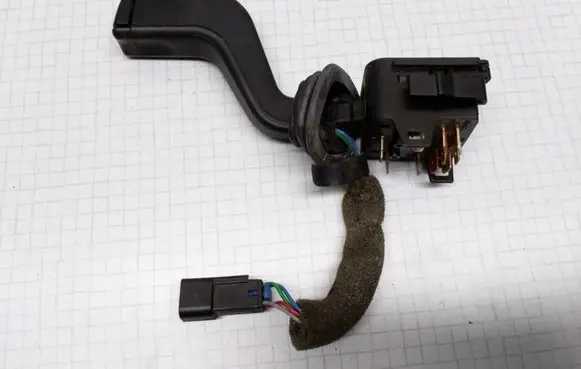 Opel Astra G Indicator stalk 90560990 12263700 90560991