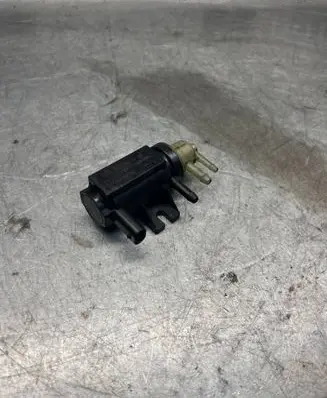 Mercedes-Benz Sprinter W906 Turbo solenoid valve A0001531700 70078218