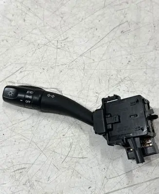 Hyundai Santa Fe Indicator stalk 202004729