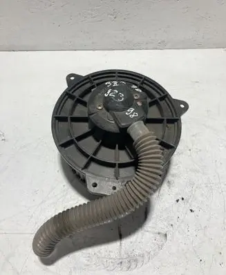 Mazda 323 Heater fan/blower