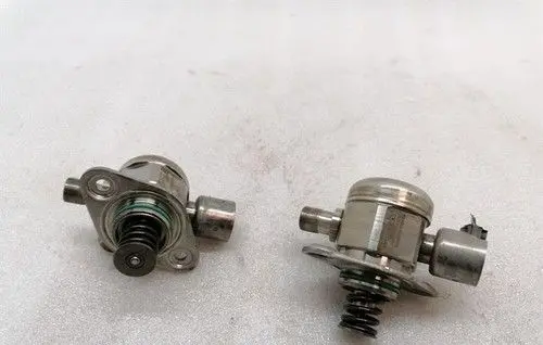 Mercedes-Benz C W205 Mechanical fuel pump A1770700401