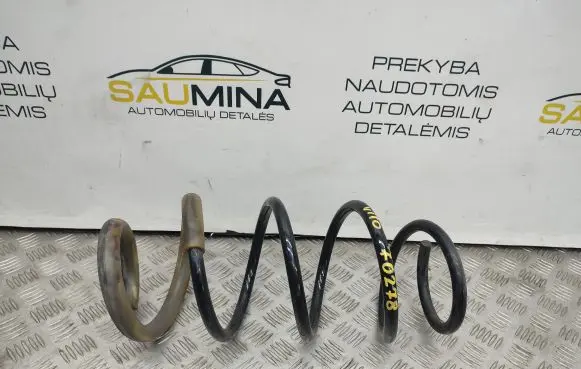 Mercedes-Benz Vito Viano W447 Front coil spring