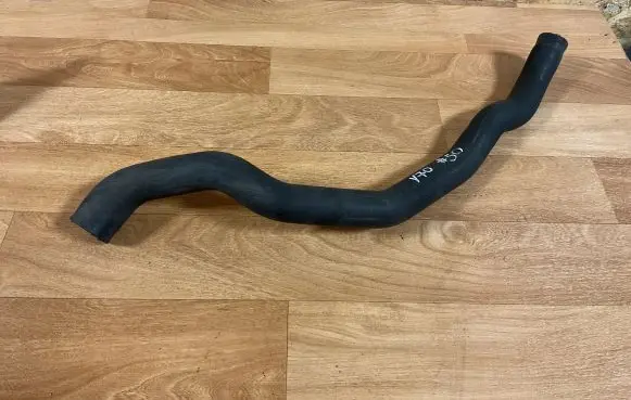Volvo V70 Engine coolant pipe/hose 09492891