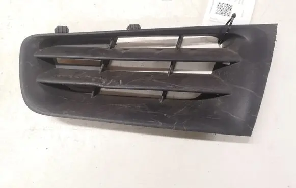 Renault Megane II Front bumper lower grill 8200412381