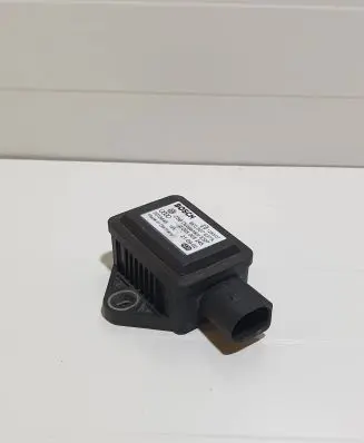 Audi A8 S8 D3 4E ESP acceleration yaw rate sensor 8E0907637A 0018446 0265005245