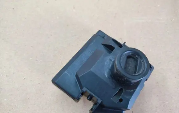 Mercedes-Benz C W205 Ignition lock A2229003512