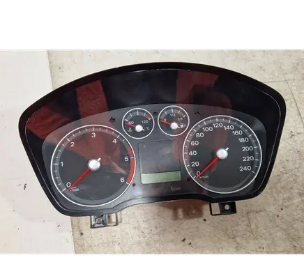 Ford Focus Speedometer (instrument cluster) 3M5F10841B 44ZU262 AU6620A