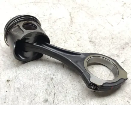 Mercedes-Benz E W211 Piston with connecting rod 8340E