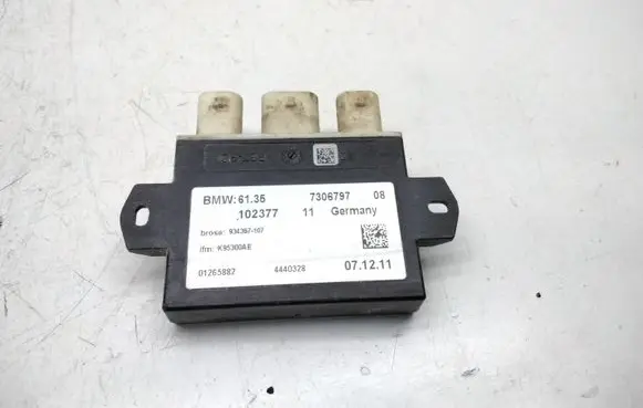 BMW 3 F30 F35 F31 Tailgate/trunk control unit/module 7306797 61357306797