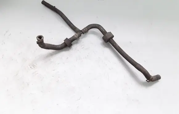 Volkswagen PASSAT B7 Engine coolant pipe/hose 01984