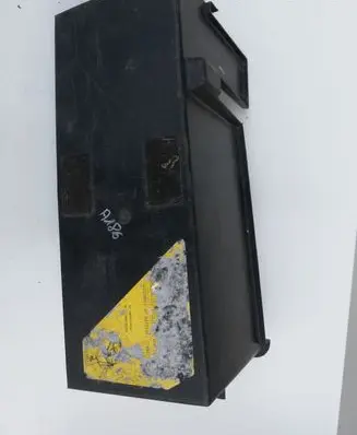 Volvo XC90 Battery box tray 8697004