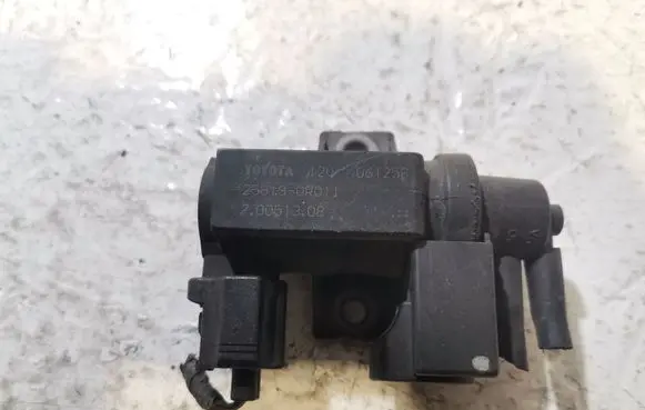 Toyota Auris 150 Turbo solenoid valve 258190R011