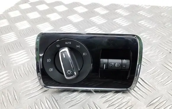 Skoda Superb B6 (3T) Light switch 3T0941431B