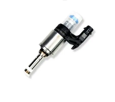 Volkswagen Golf VII Fuel injector 04E906036E