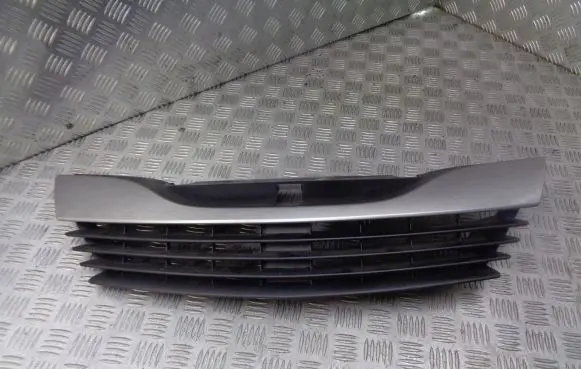Renault Laguna II Bonnet/hood grill 