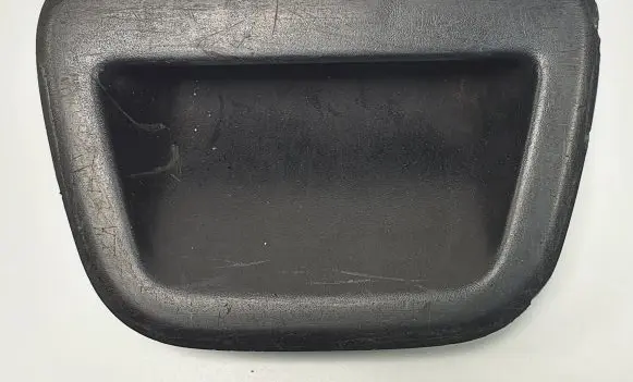 Land Rover Discovery 5 Tie down hook / loop 