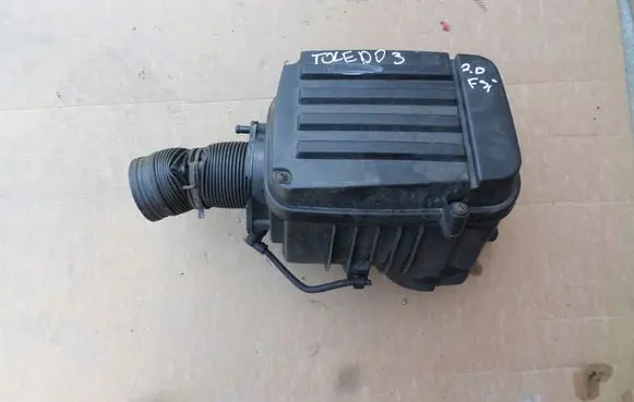 Seat Toledo III (5P) Air filter box