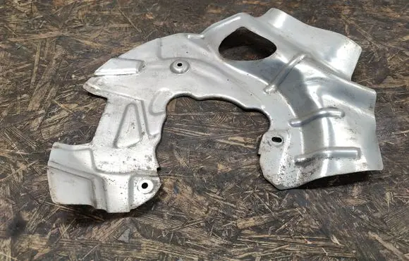 Alfa Romeo Stelvio Front brake disc dust cover plate C400