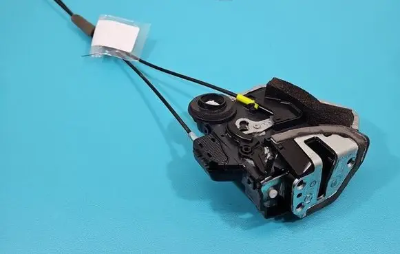Lexus IS III XE30 Rear door lock A046693 IMPRK1501481