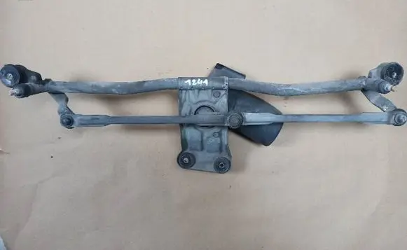 Ford Escort Front wiper linkage and motor