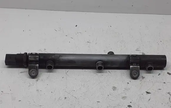 Mercedes-Benz ML W164 Fuel main line pipe A6420700495
