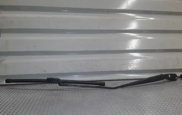 Volvo C30 Windshield/front glass wiper blade