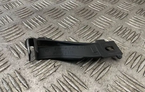 BMW 3 E92 E93 Headlight/headlamp mounting bracket 7019777