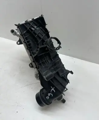 Volvo XC60 Intercooler radiator 32138750 32223404 1301444S03