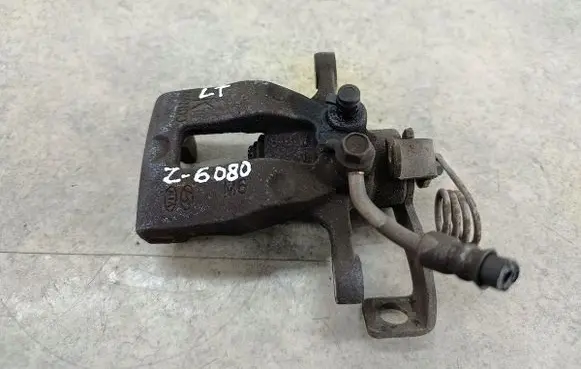KIA Stonic Rear brake caliper 