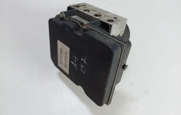 Audi A4 S4 B7 8E 8H ABS Pump 8E0910517B